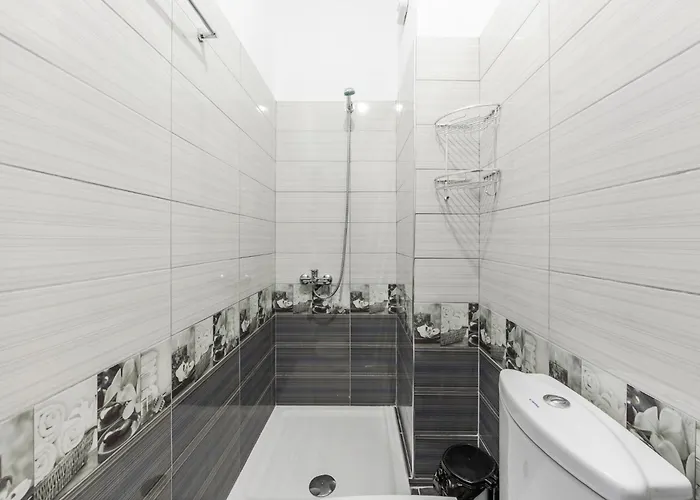 Hometown 2 By Pikhost *