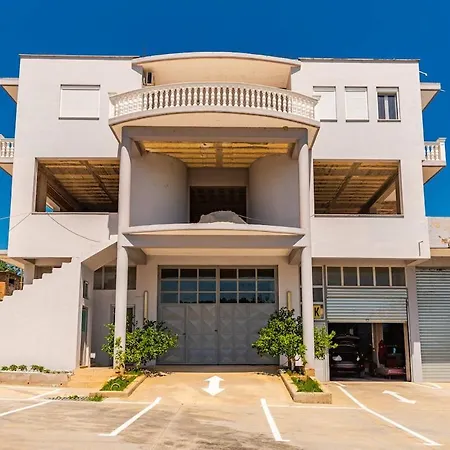 Hometown 2 By Pikhost Gjirokastër