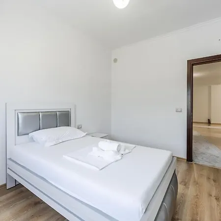 شقة Hometown 2 By Pikhost *