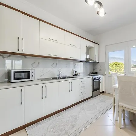 Hometown 2 By Pikhost *