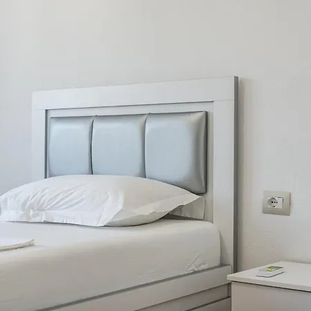 شقة Hometown 2 By Pikhost Gjirokastër