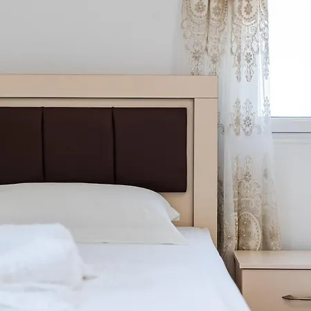 Hometown 2 By Pikhost *